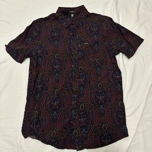 Volcom Short Sleeve Button-Up Sz Small